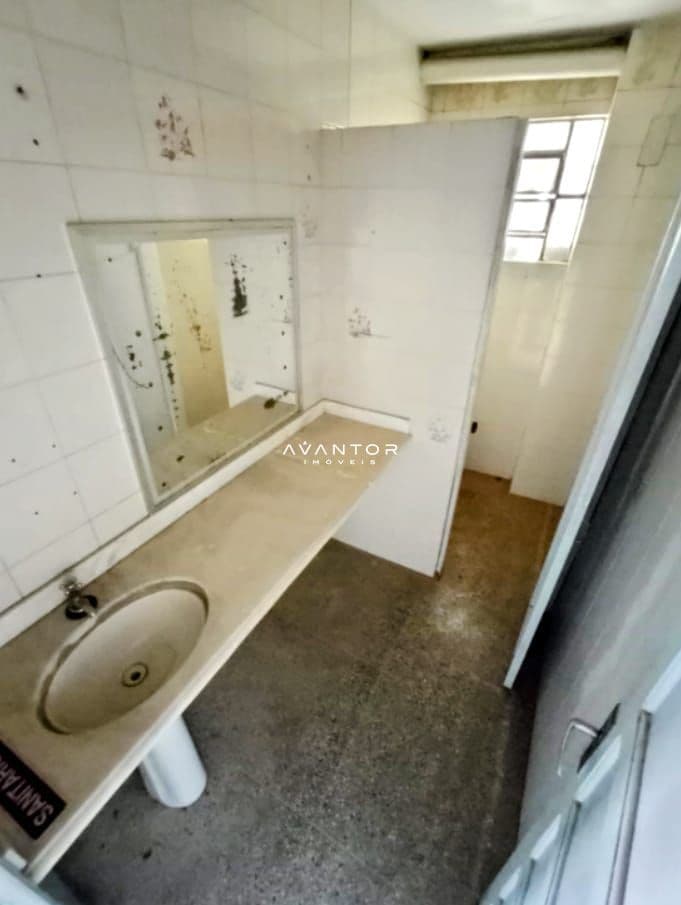 Sala Comercial com 1 sala para alugar no Edifício Mariluci, em Centro, Santa Maria/RS — foto 9 de 10