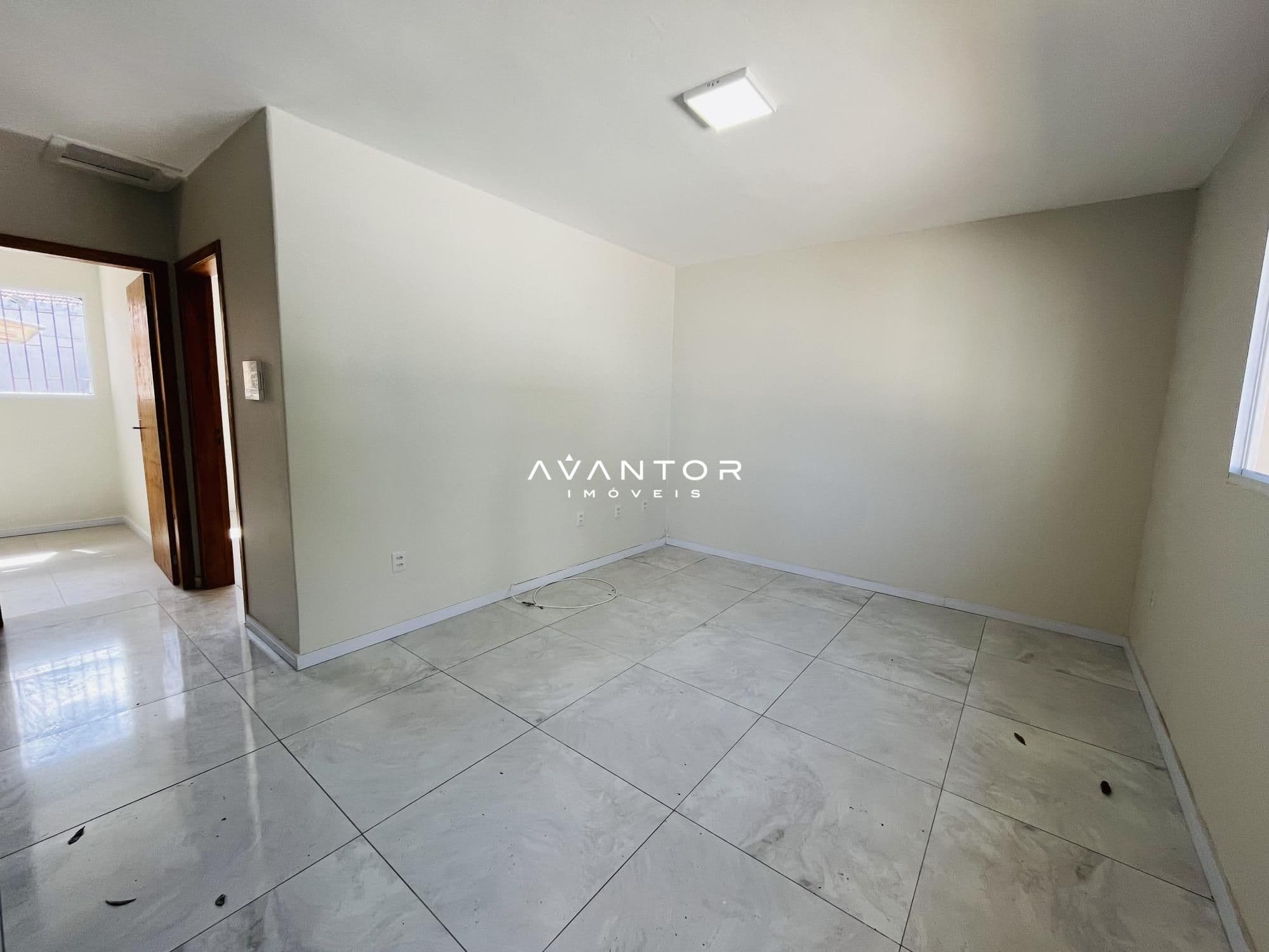 Casa com 2 quartos à venda em Nossa Senhora de Lourdes, Santa Maria/RS — foto 4 de 11
