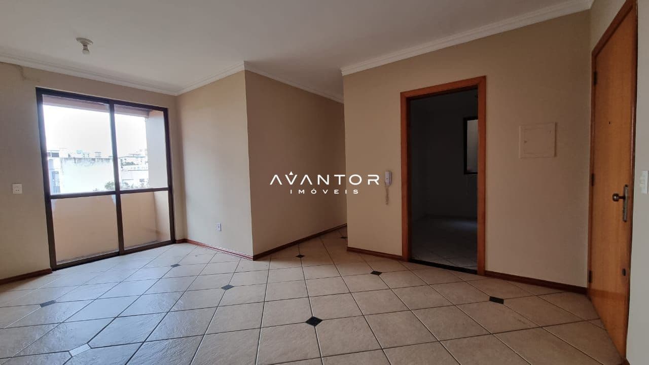 Sala integrada com sacada — Apartamento com 2 quartos à venda no Residencial Northville, em Centro, Santa Maria/RS