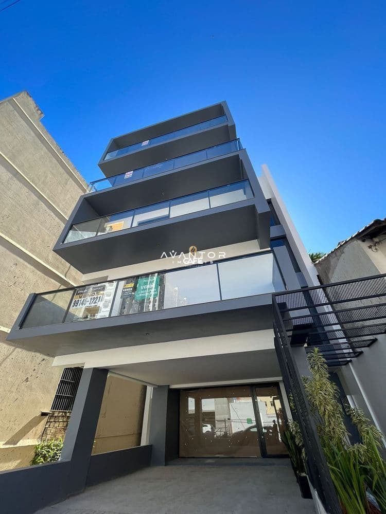 Fachada do prédio com sacadas — Loja com 1 sala à venda no Residencial Living 154, em Centro, Santa Maria/RS