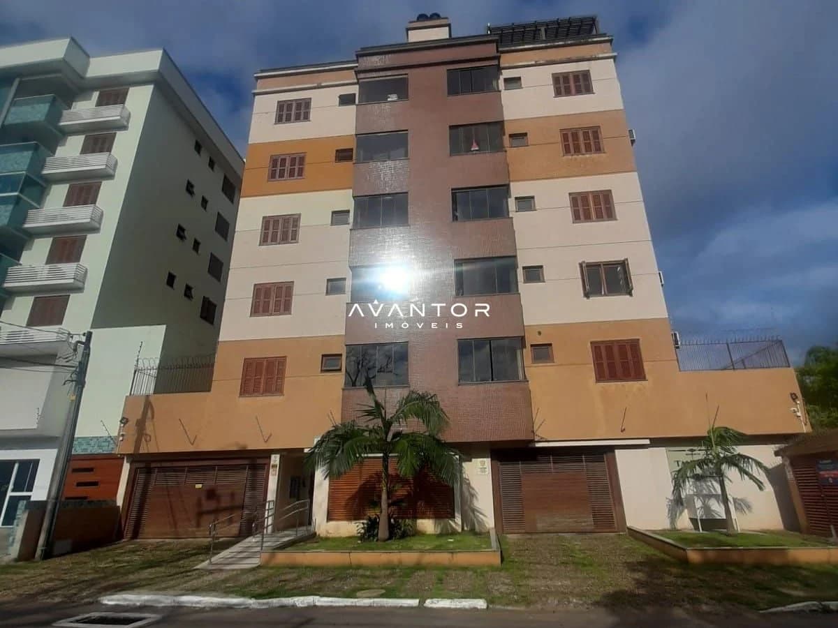Fachada do prédio com garagem — Residencial Tanisa V, Camobi, Santa Maria/RS