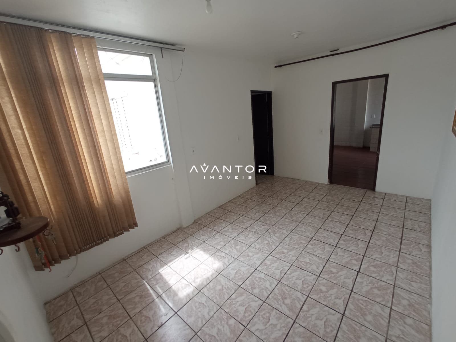 Prédio Residencial com 17 quartos à venda no Edifício Chidiac, em Centro, Santa Maria/RS — foto 2 de 31