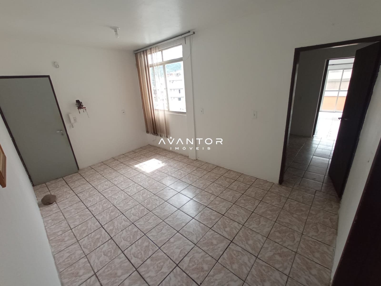 Prédio Residencial com 17 quartos à venda no Edifício Chidiac, em Centro, Santa Maria/RS — foto 3 de 31