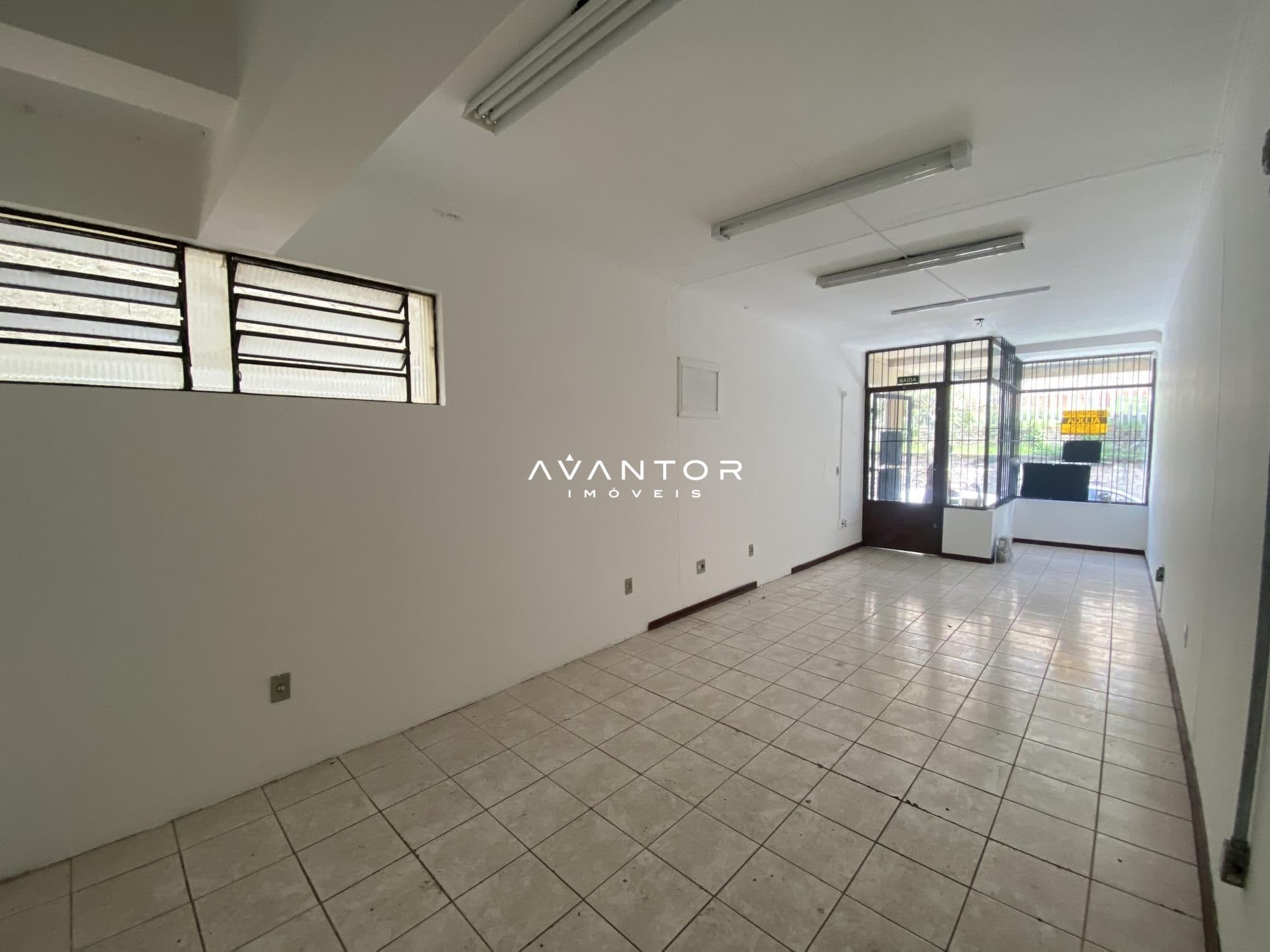 Loja com 1 sala à venda em Bonfim, Santa Maria/RS — foto 3 de 4
