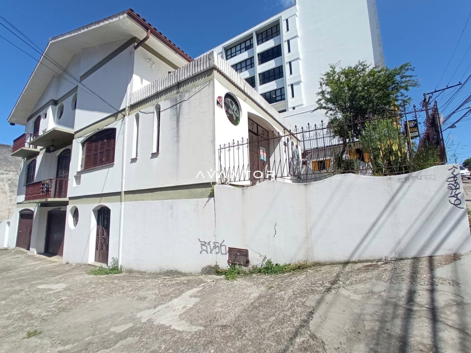 Casa com 3 quartos à venda em Nossa Senhora de Fátima, Santa Maria/RS — foto 2 de 32