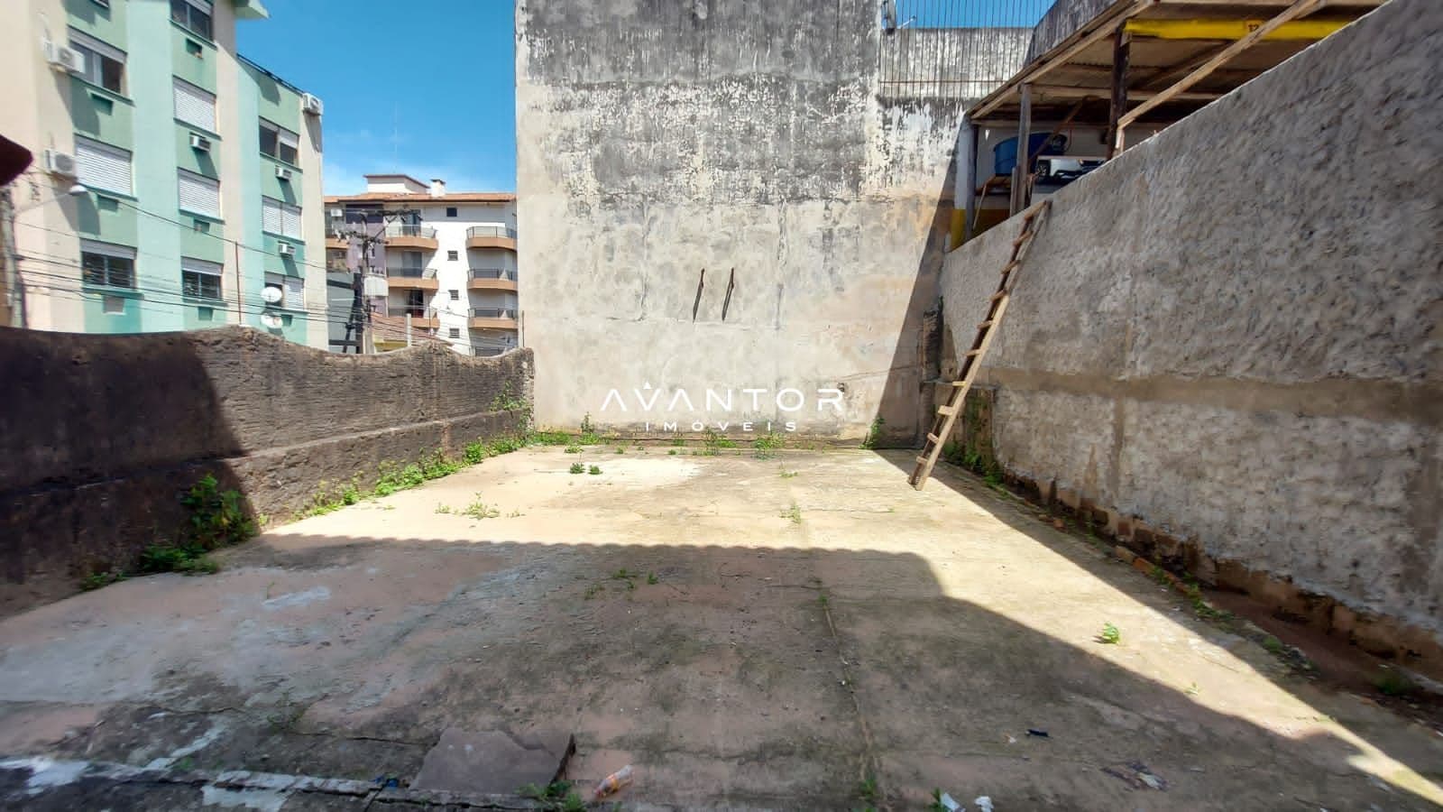 Casa com 3 quartos à venda em Nossa Senhora de Fátima, Santa Maria/RS — foto 30 de 32