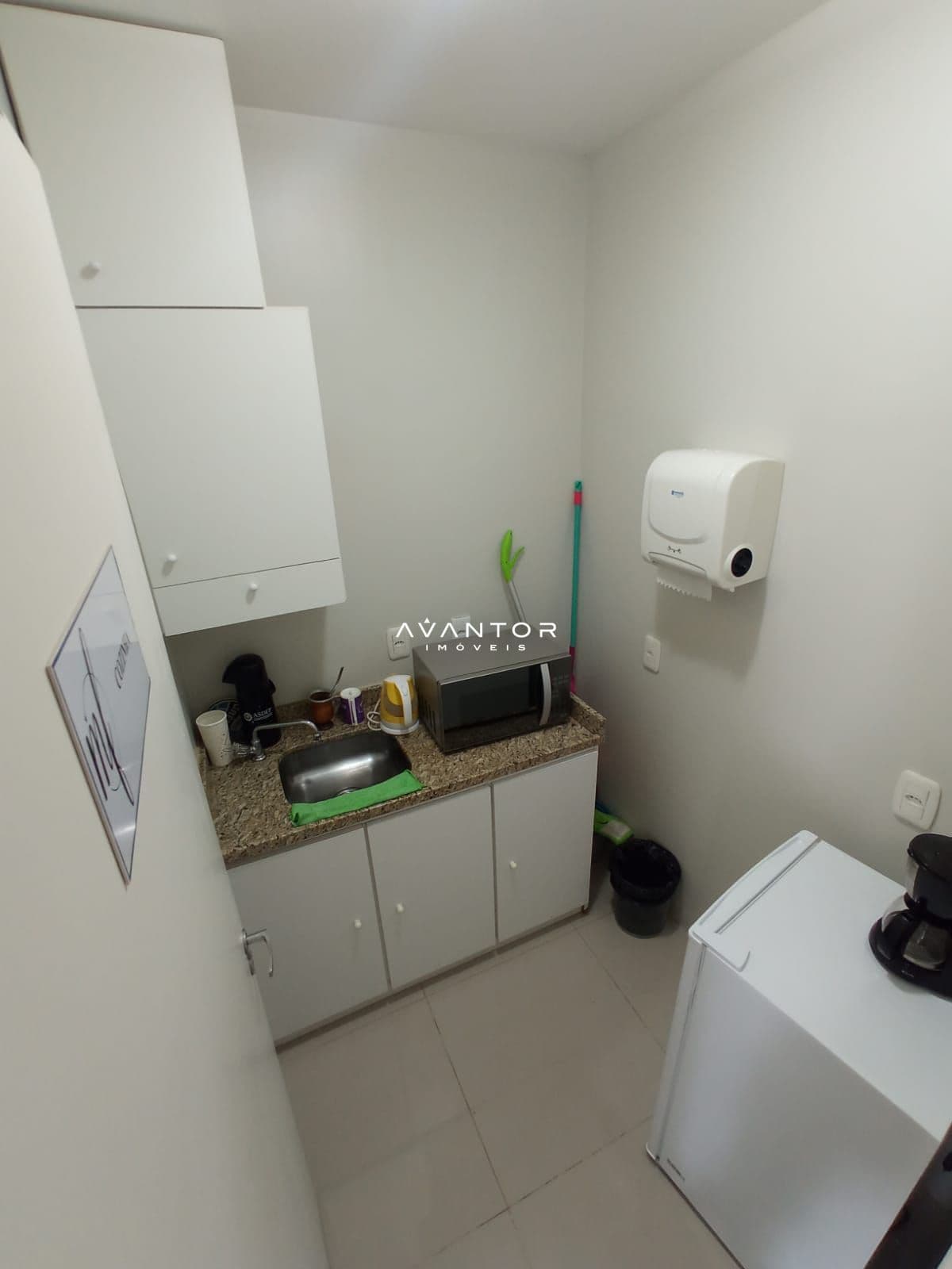 Sala Comercial com 4 salas para alugar no Edifício das Clínicas, em Centro, Santa Maria/RS — foto 11 de 13