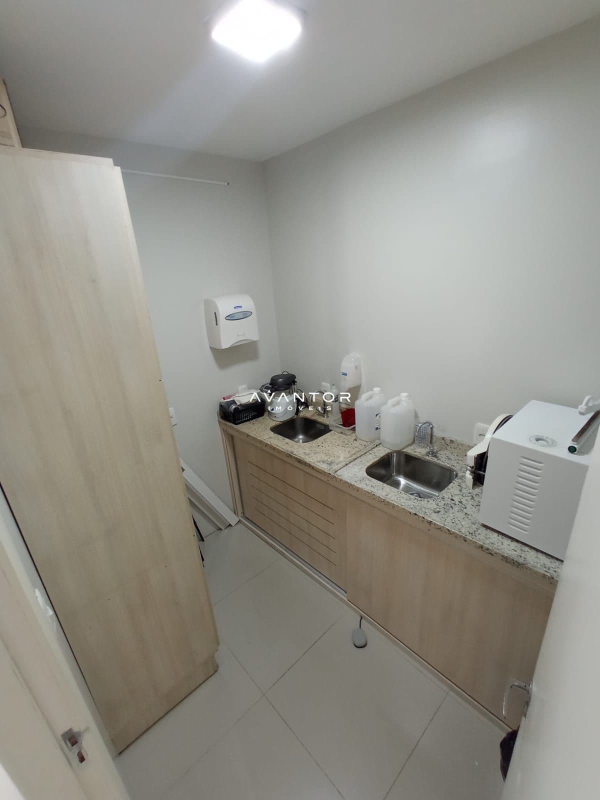 Sala Comercial com 4 salas para alugar no Edifício das Clínicas, em Centro, Santa Maria/RS — foto 12 de 13