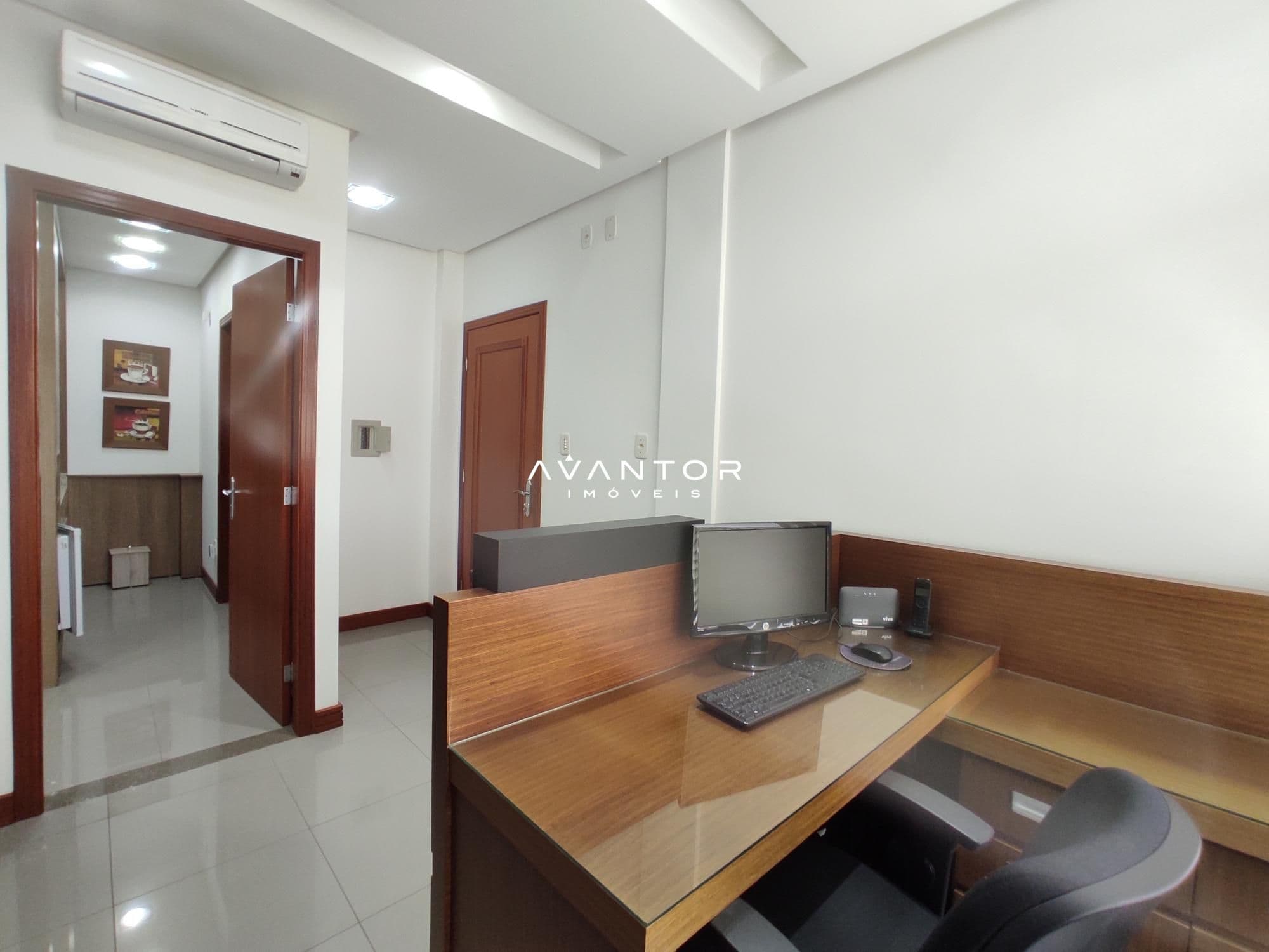 Sala Comercial com 2 salas à venda no Residencial Antofagasta, em Nossa Senhora das Dores, Santa Maria/RS — foto 3 de 10