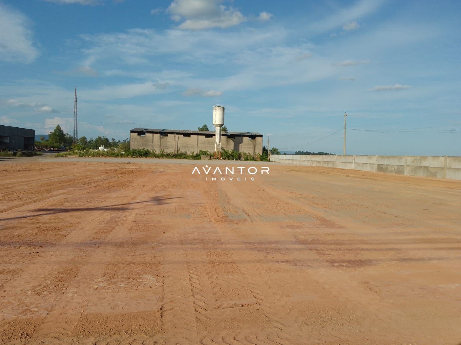 Terreno para alugar em Duque de Caxias, Santa Maria/RS — foto 2 de 7