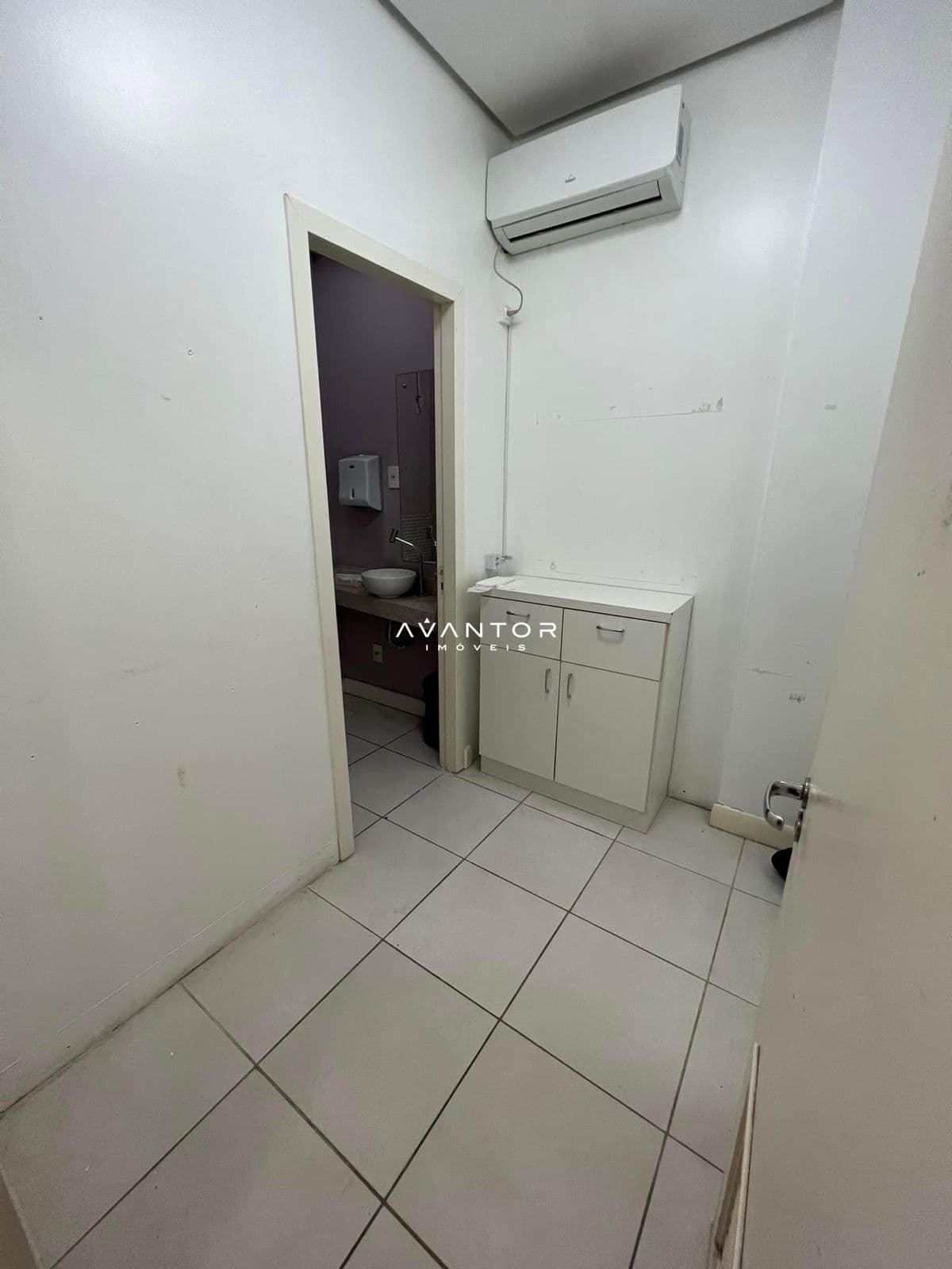 Sala Comercial com 5 salas para alugar em Centro, Santa Maria/RS — foto 8 de 8