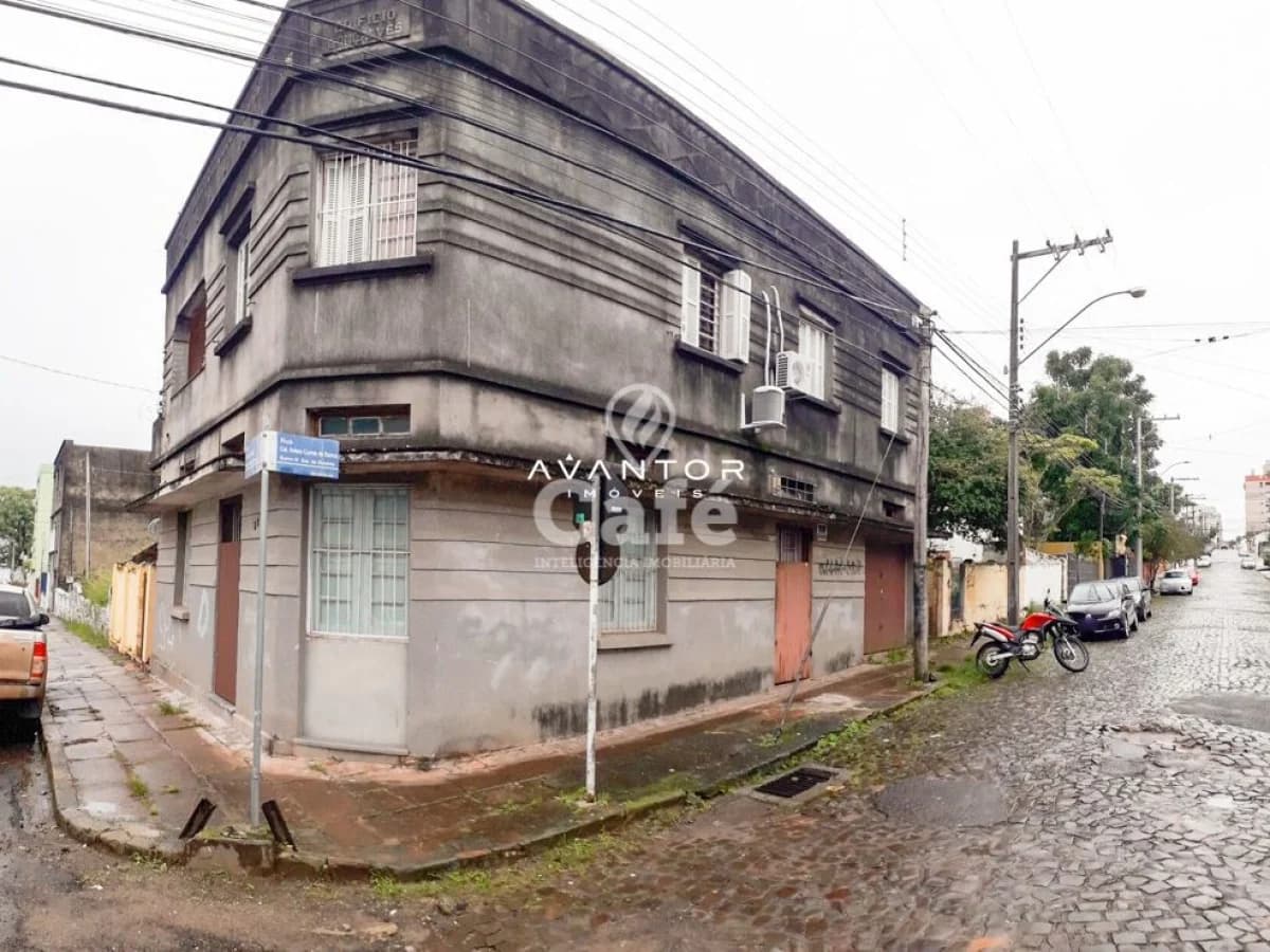 Fachada da casa em esquina — Casa com 9 quartos à venda em Nossa Senhora do Rosário, Santa Maria/RS