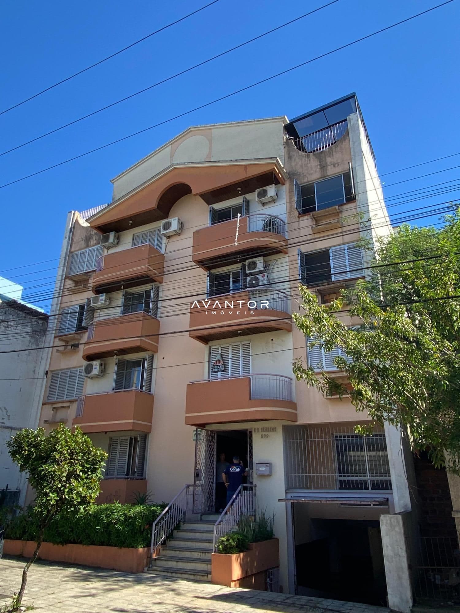 Fachada do prédio com sacadas — Cobertura com 2 quartos à venda no Edifício Bérgamo, em Centro, Santa Maria/RS