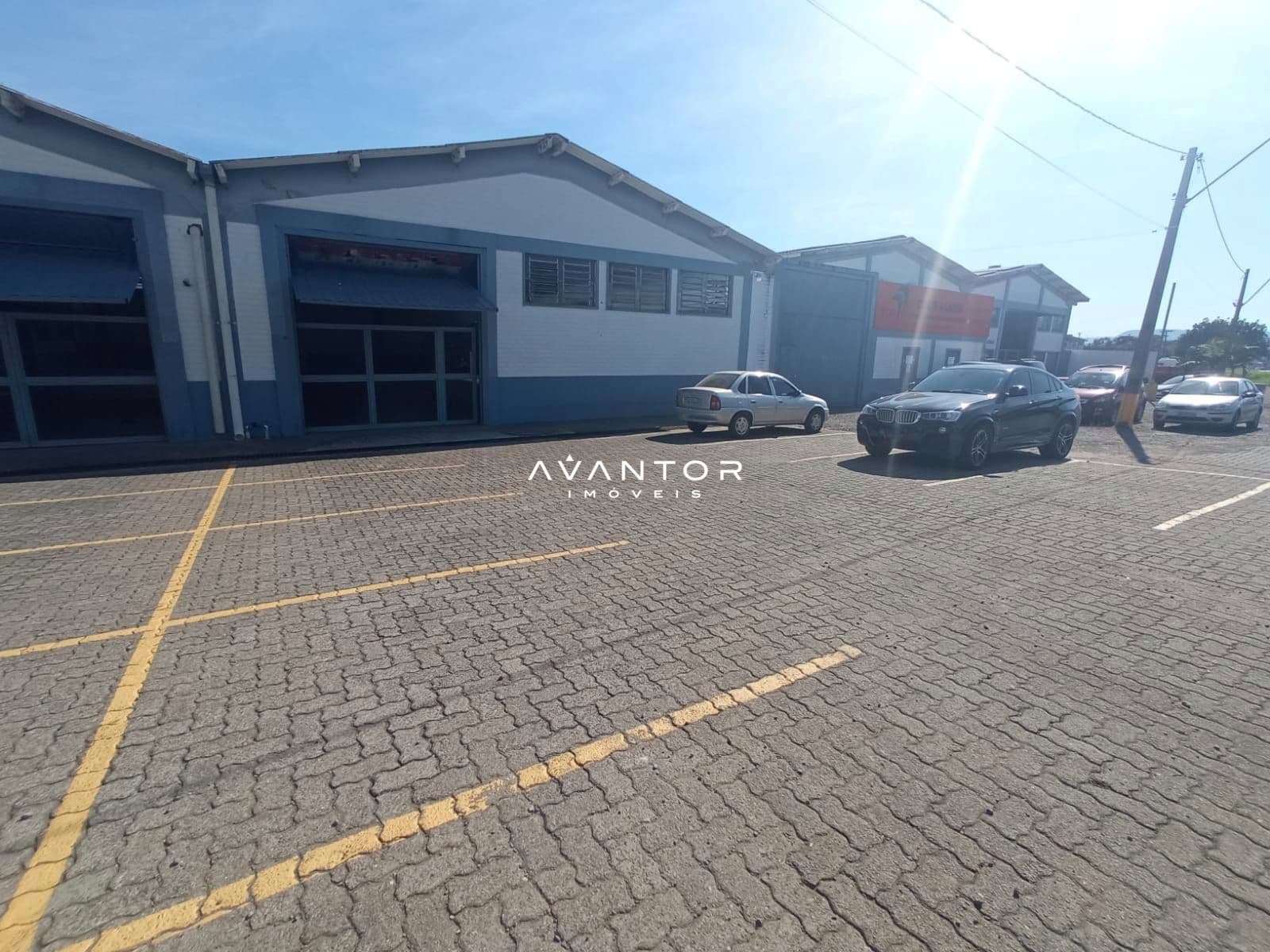 Pavilhão com 1 sala para alugar em Camobi, Santa Maria/RS — foto 2 de 9