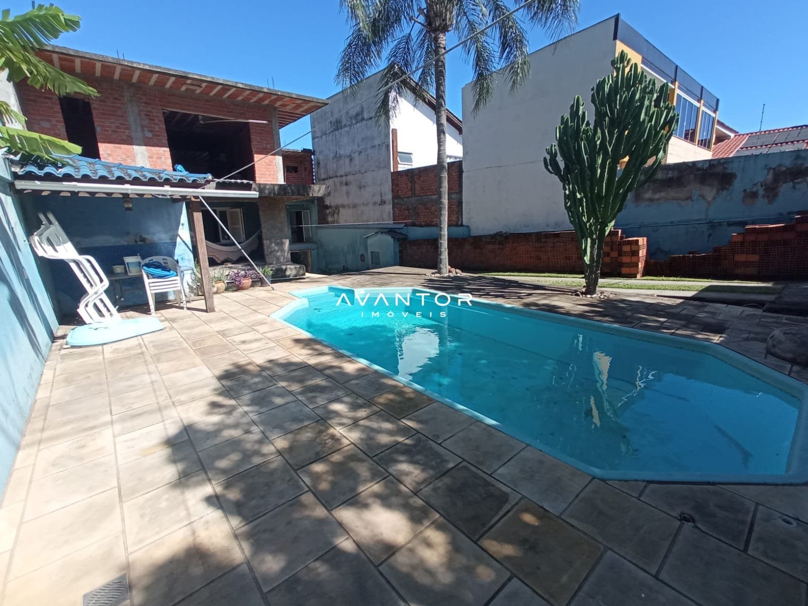 Piscina com área de estar — Casa com 2 quartos à venda em Dom Antônio Reis, Santa Maria/RS