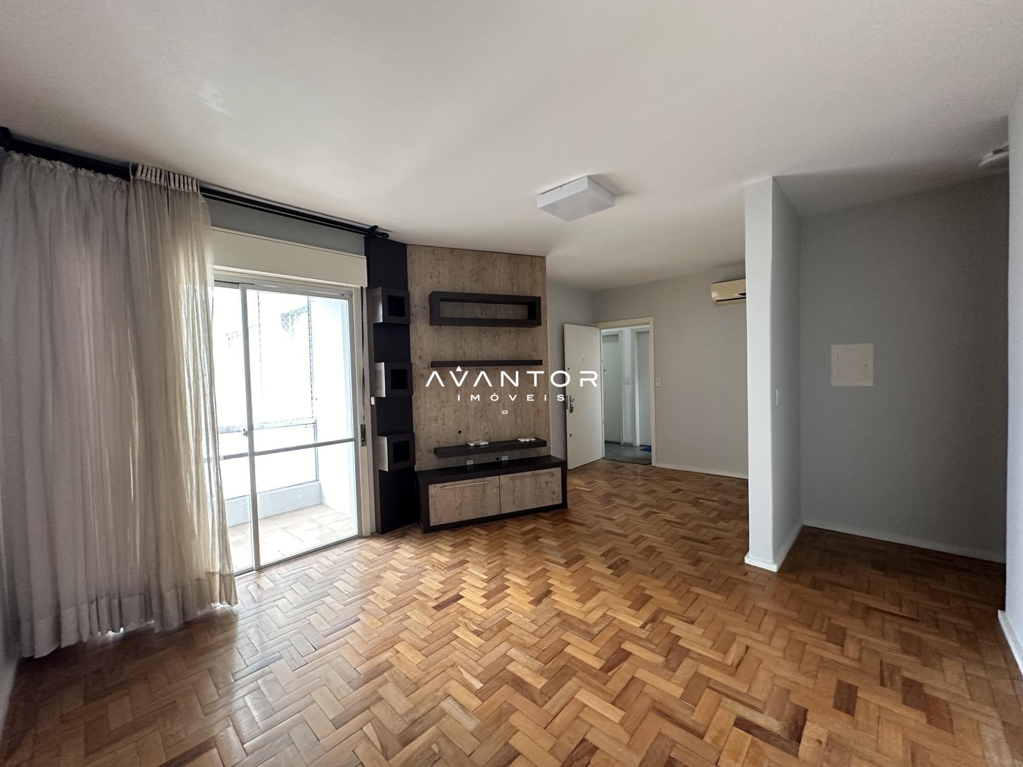 Apartamento com 3 quartos à venda no Edifício Henrique Dias, em Centro, Santa Maria/RS — foto 2 de 12