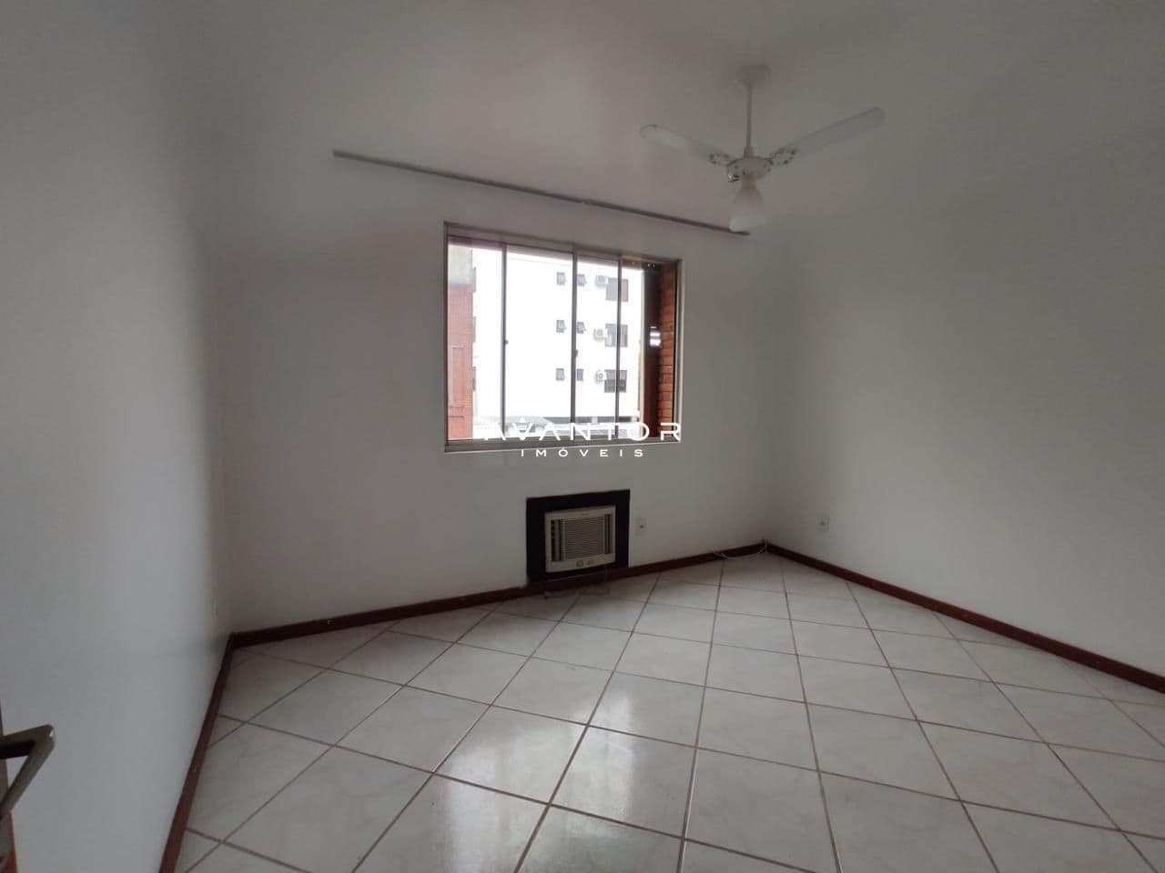 Apartamento com 3 quartos à venda no Edifício Imargot, em Passo D'Areia, Santa Maria/RS — foto 10 de 18