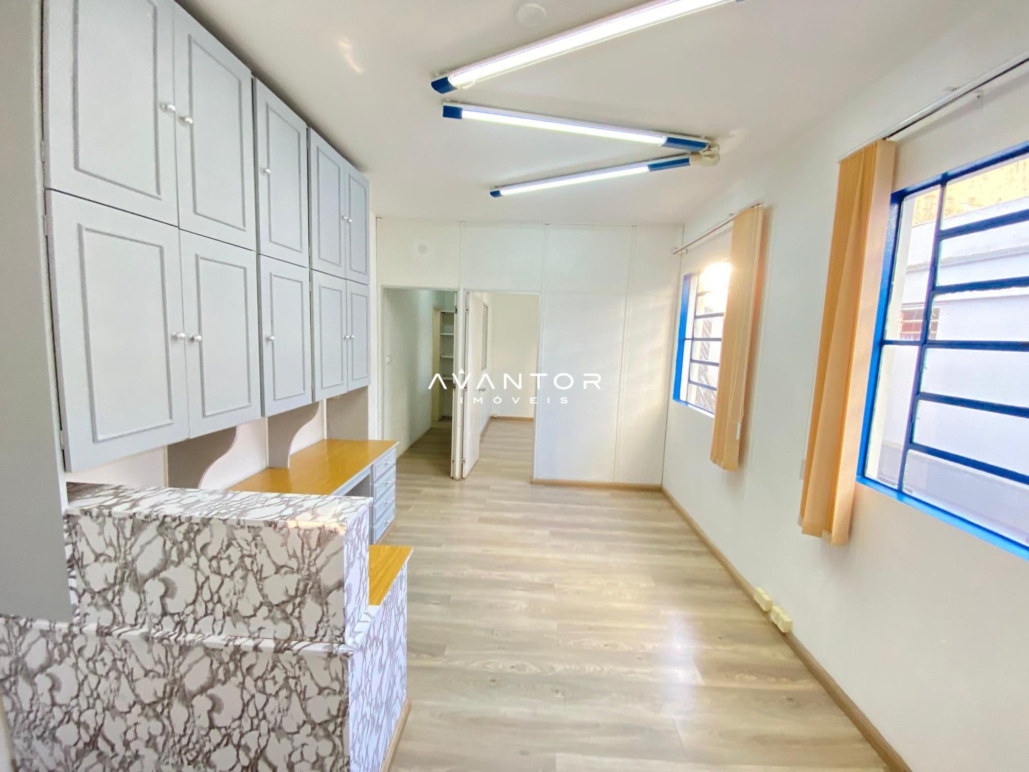 Sala Comercial com 2 salas à venda no Edifício Marilene, em Centro, Santa Maria/RS — foto 3 de 8