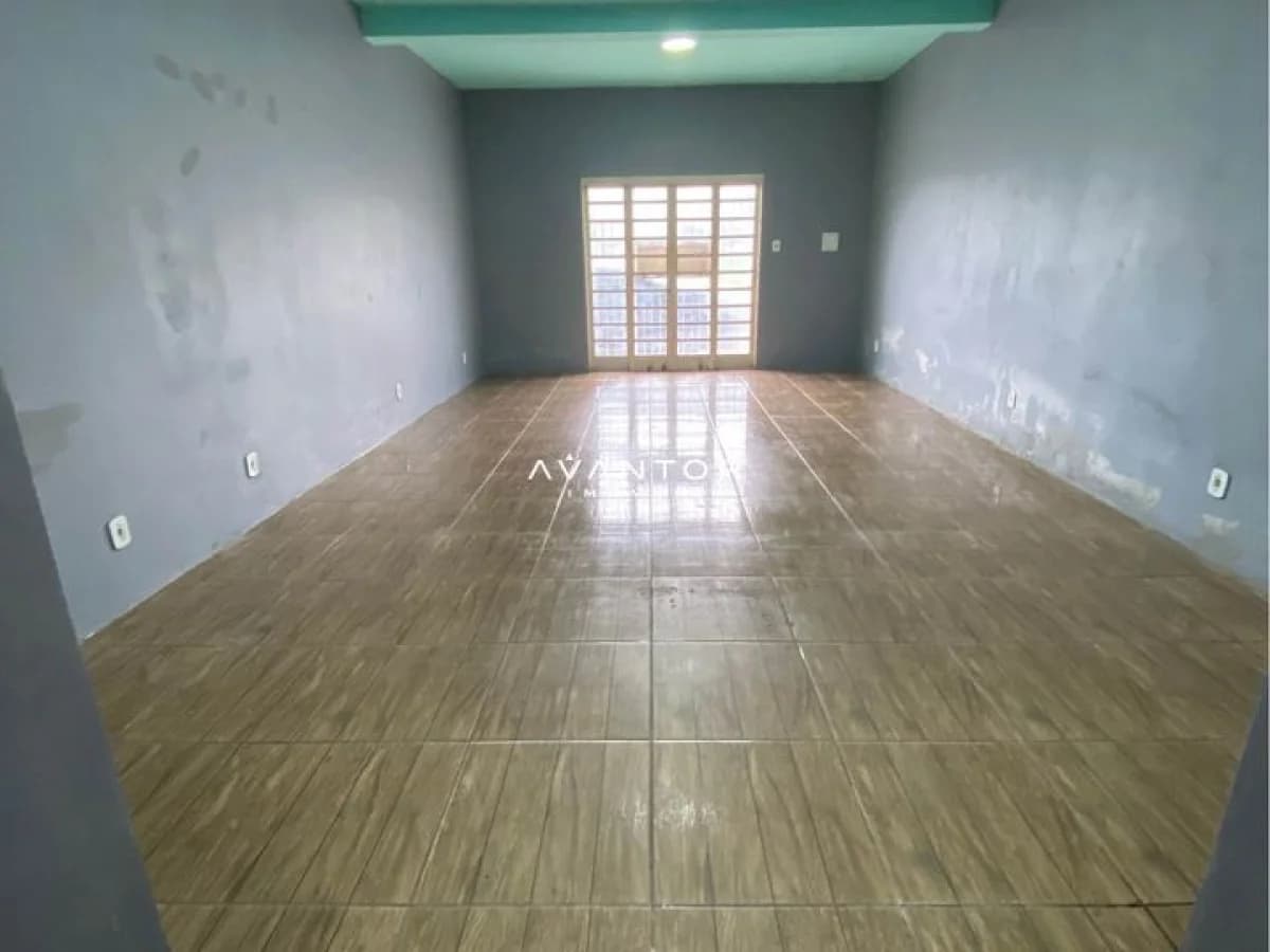 Sala de estar com piso em porcelanato — Sala Comercial com 1 sala para alugar em Nossa Senhora do Rosário, Santa Maria/RS