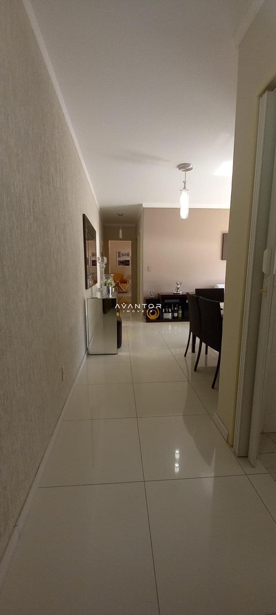 Hall de entrada do apartamento — Apartamento com 2 quartos à venda em Nossa Senhora de Lourdes, Santa Maria/RS