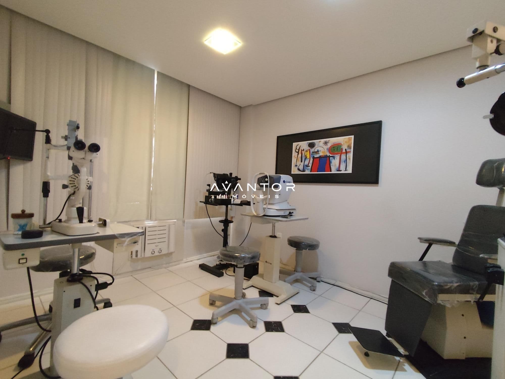 Sala Comercial com 3 salas à venda no Edifício Centro Comercial Pinheiro Machado, em Centro, Santa Maria/RS — foto 12 de 14