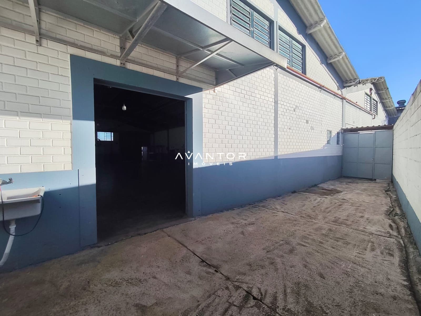 Pavilhão com 1 sala para alugar em Camobi, Santa Maria/RS — foto 8 de 16