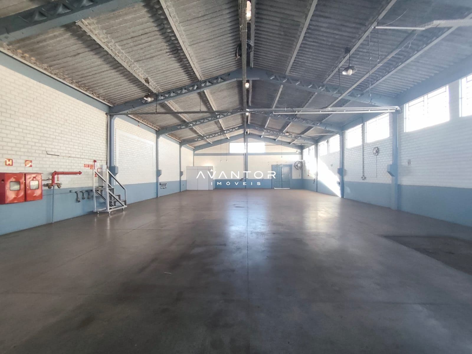 Pavilhão com 1 sala para alugar em Camobi, Santa Maria/RS — foto 12 de 16