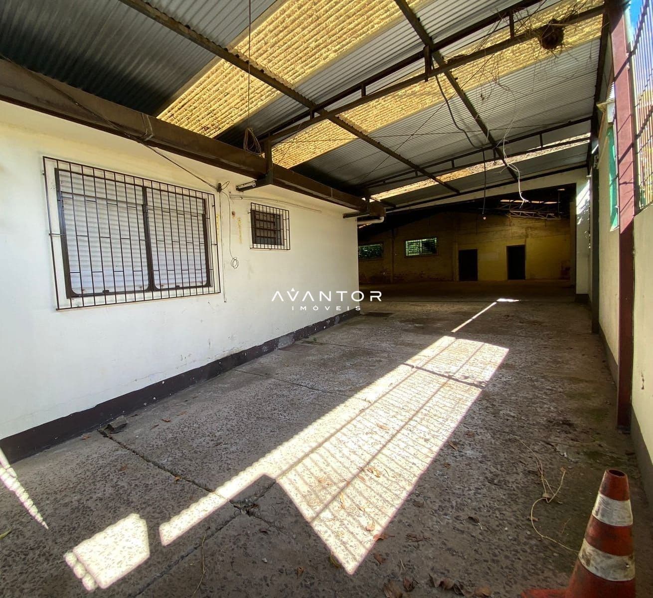 Casa Comercial com 4 salas à venda em Nossa Senhora de Lourdes, Santa Maria/RS — foto 15 de 23
