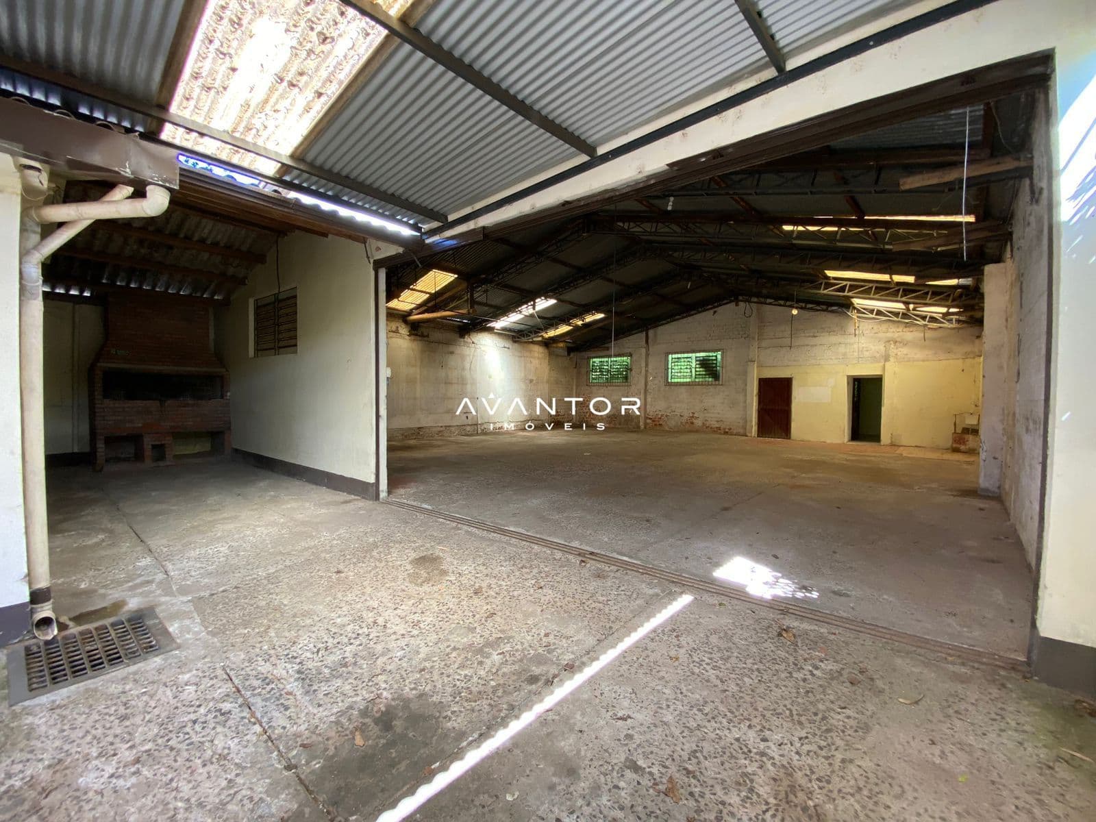 Casa Comercial com 4 salas à venda em Nossa Senhora de Lourdes, Santa Maria/RS — foto 17 de 23