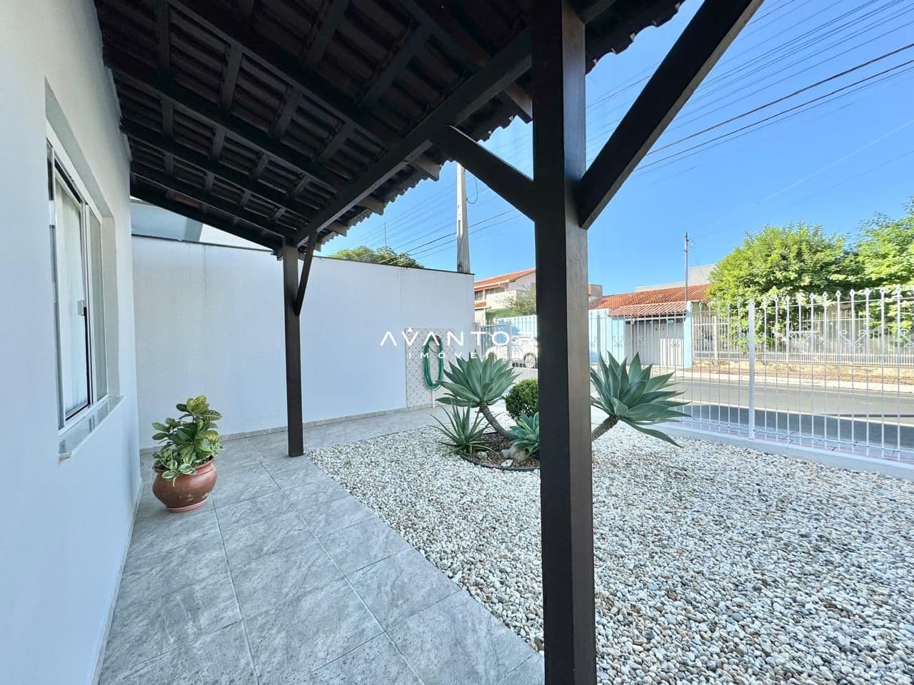 Casa com 2 quartos à venda em Jardim Iate Clube, Balneário Camboriú/SC — foto 3 de 17