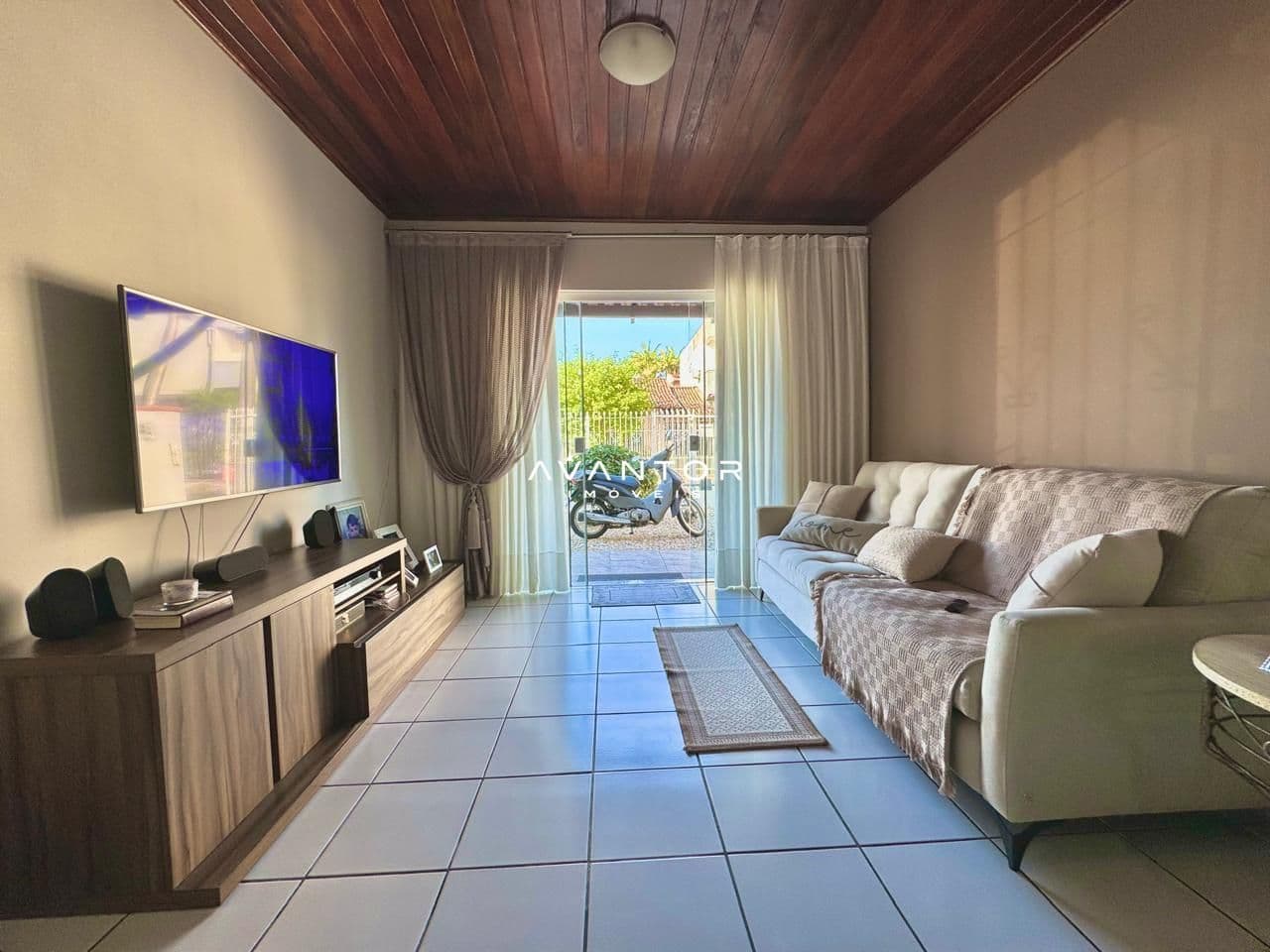Casa com 2 quartos à venda em Jardim Iate Clube, Balneário Camboriú/SC — foto 5 de 17