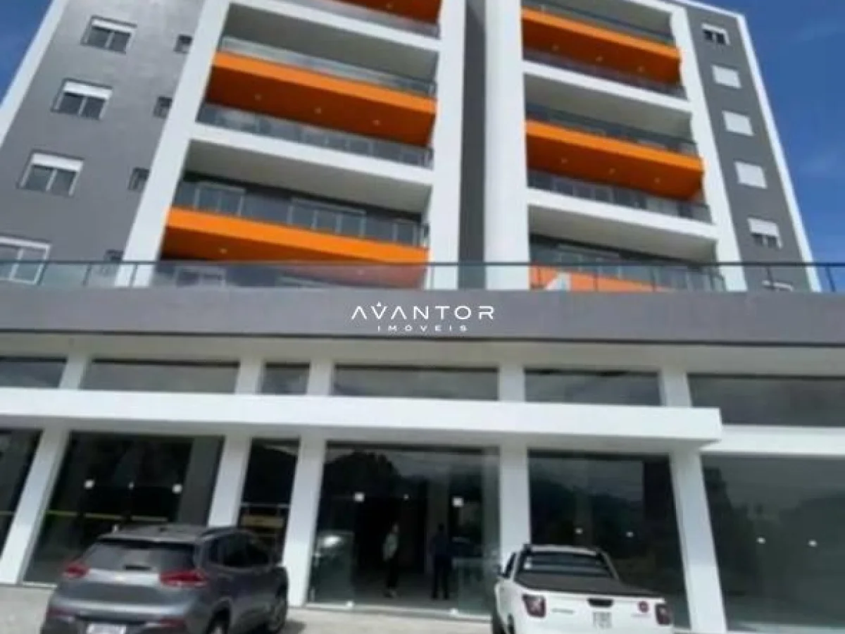 Fachada do prédio com sacadas — Residencial San Carlos, Camobi, Santa Maria/RS