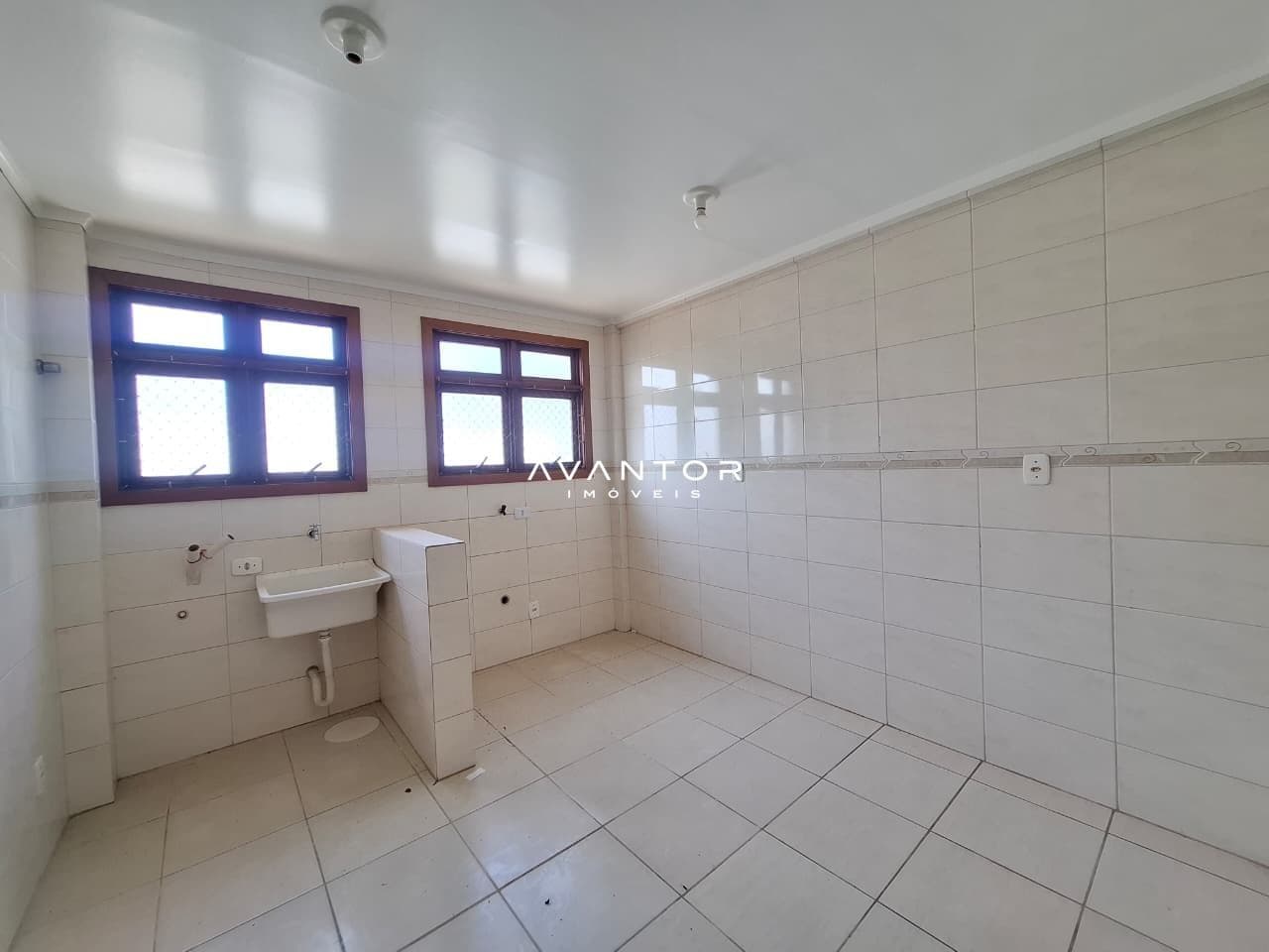 Apartamento com 2 quartos à venda no Edifício Residencial Tanisa II, em Camobi, Santa Maria/RS — foto 14 de 23