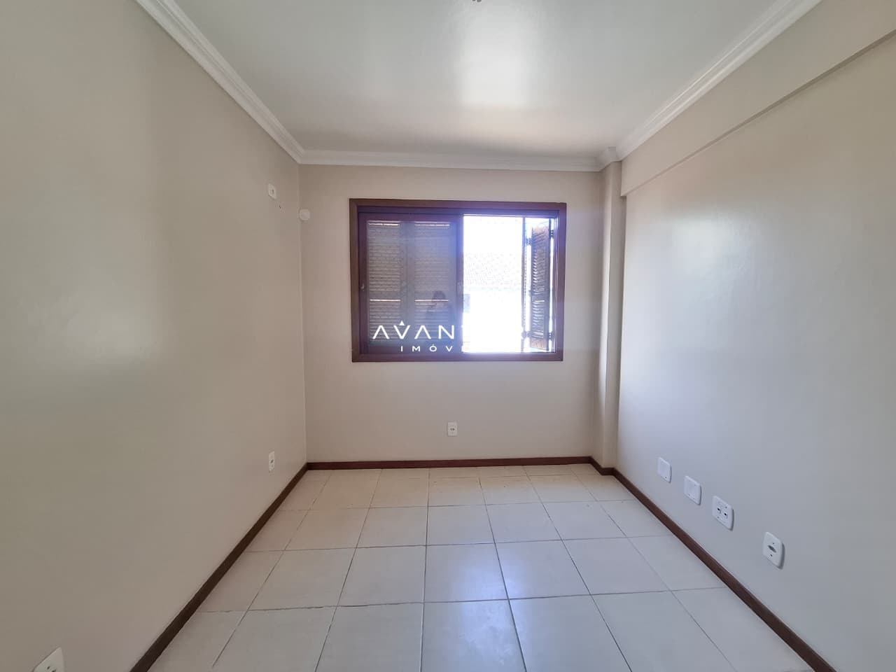 Apartamento com 2 quartos à venda no Edifício Residencial Tanisa II, em Camobi, Santa Maria/RS — foto 18 de 23
