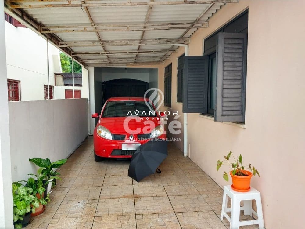Casa 3 dormitórios + dependência de empregada, Nossa Sra. de Lourdes — Casa com 4 quartos à venda em Nossa Senhora de Lourdes, Santa Maria/RS