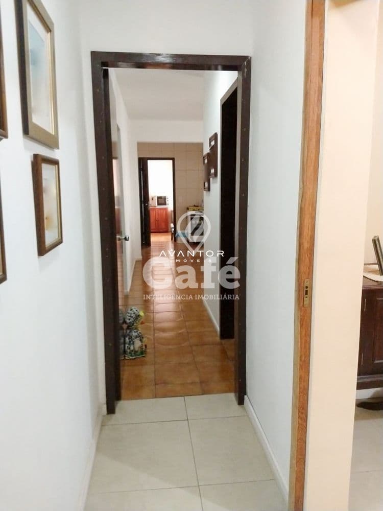 Casa 3 dormitórios + dependência de empregada, Nossa Sra. de Lourdes — Casa com 4 quartos à venda em Nossa Senhora de Lourdes, Santa Maria/RS