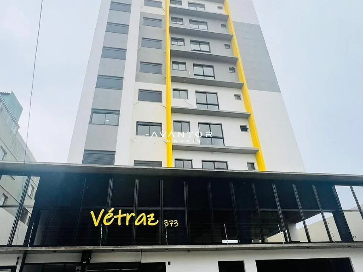 Fachada do prédio com sacadas — Apartamento com 2 quartos à venda em Nossa Senhora do Rosário, Santa Maria/RS