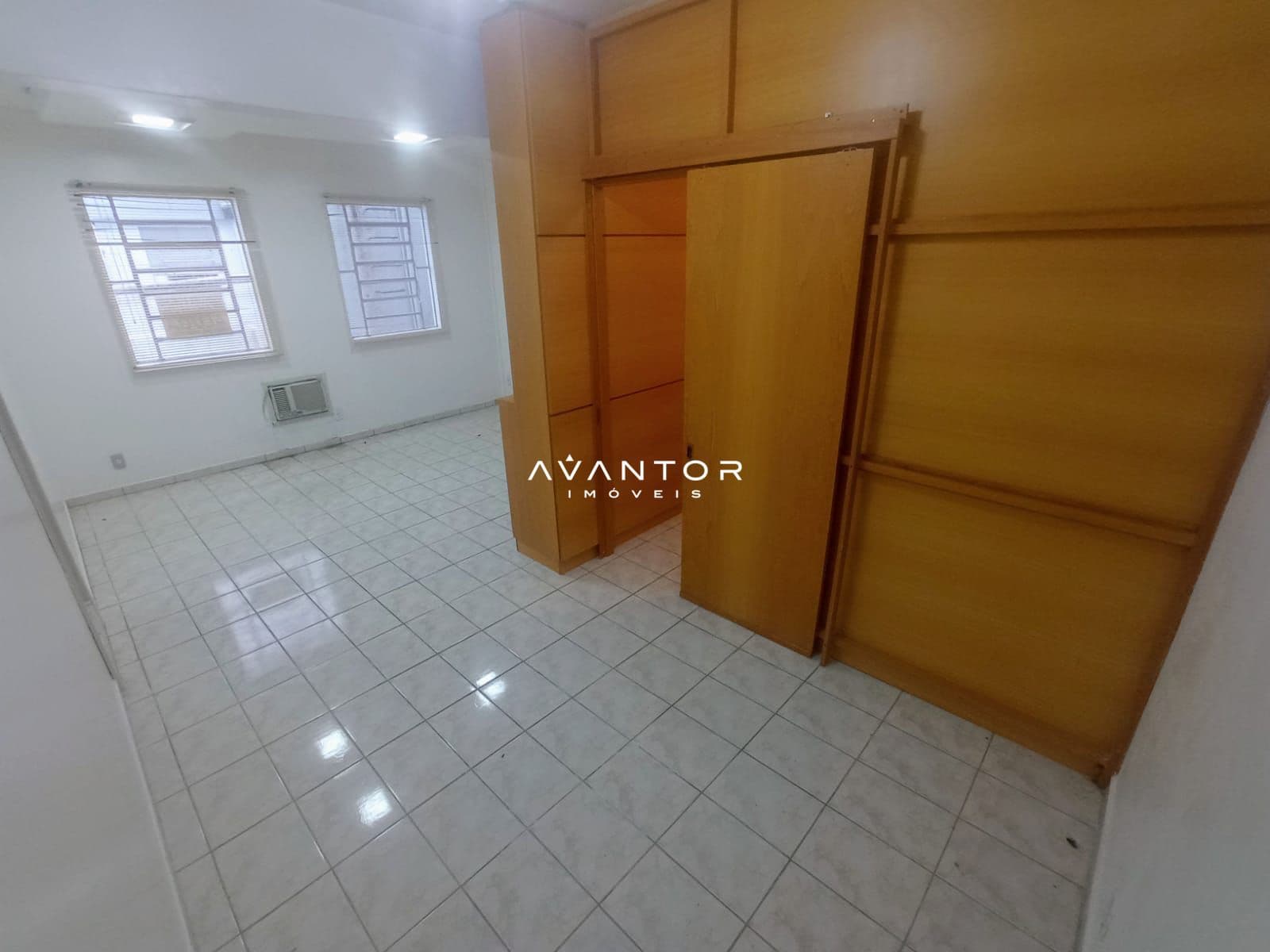 Sala Comercial com 2 salas para alugar no Edifício Marilene, em Centro, Santa Maria/RS — foto 6 de 9