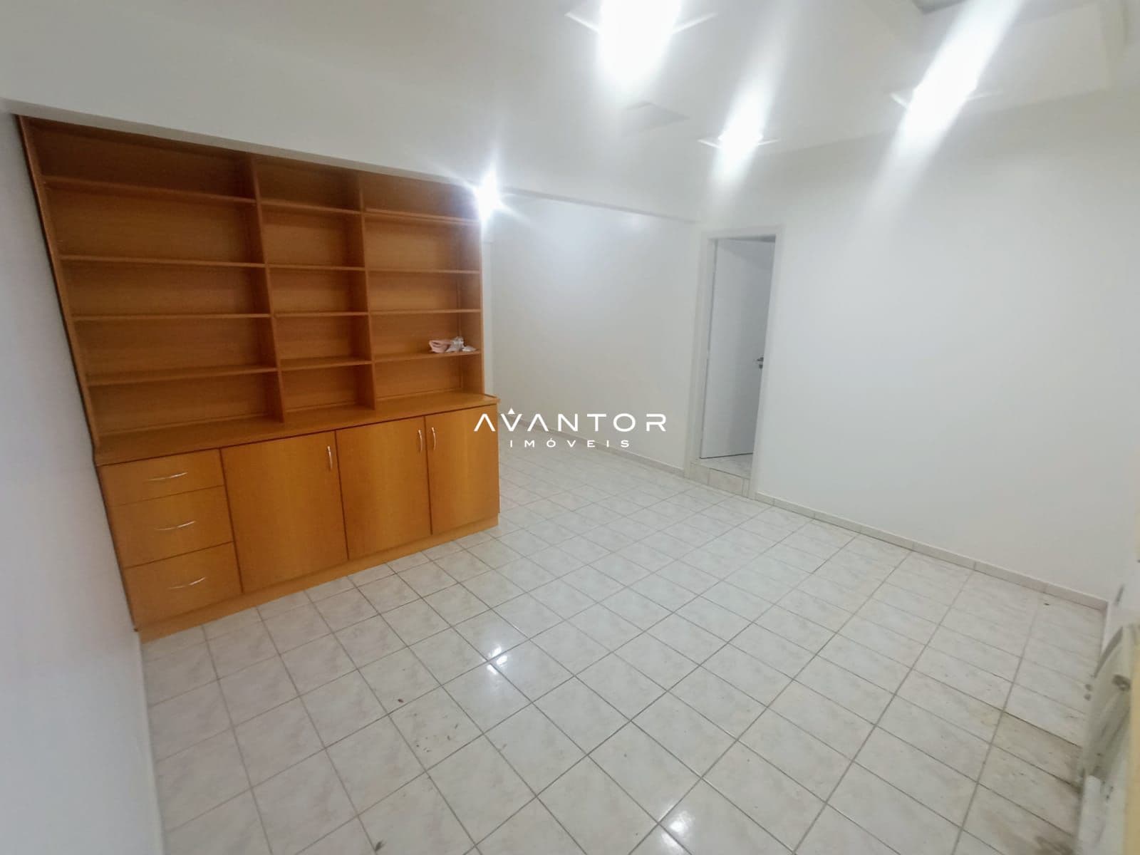 Sala Comercial com 2 salas para alugar no Edifício Marilene, em Centro, Santa Maria/RS — foto 8 de 9