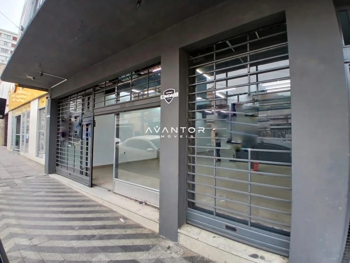 Loja com 3 salas para alugar em Centro, Santa Maria/RS