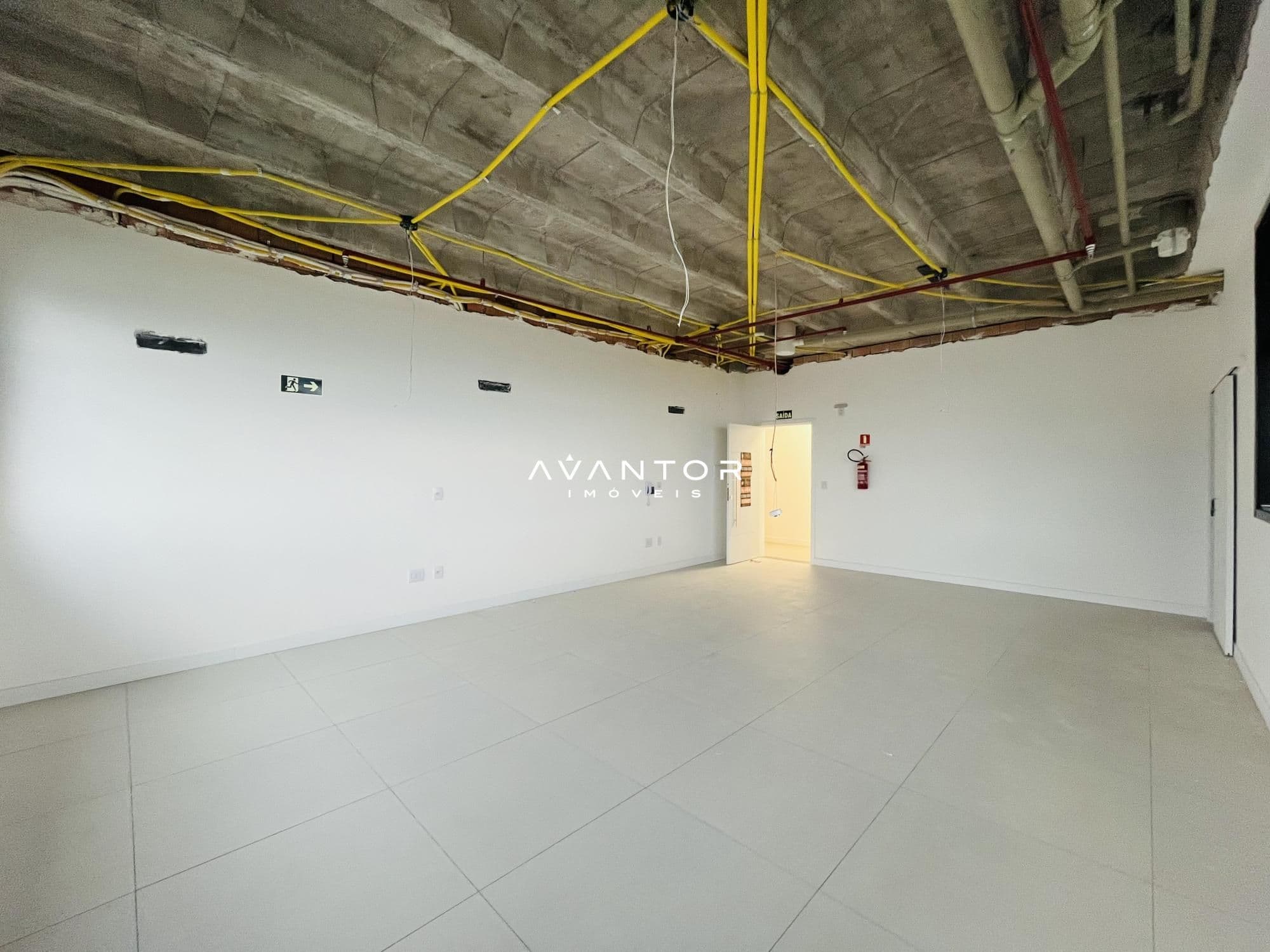 Sala Comercial com 1 sala à venda no Comercial Prime, em Centro, Santa Maria/RS — foto 2 de 9