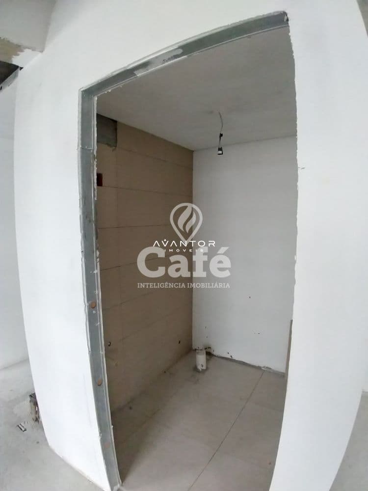 Prédio inteiro a venda/locação, com 4 salas comerciais — Prédio Comercial com 4 salas à venda em Centro, Santa Maria/RS