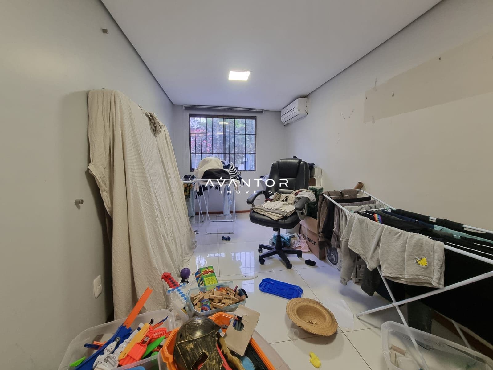 Casa com 4 quartos à venda em Nossa Senhora de Lourdes, Santa Maria/RS — foto 17 de 21