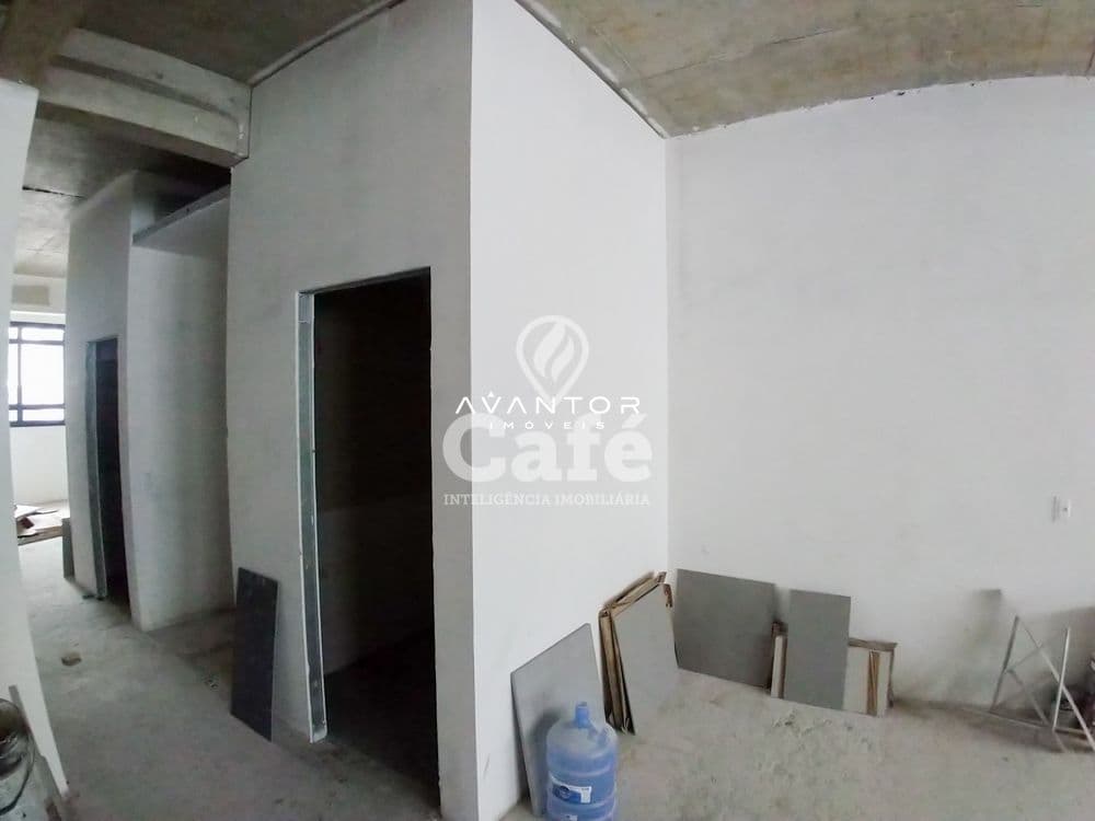 Excelente oportunidade! Sala comercial com 135m² de área privativa — Sala Comercial com 1 sala à venda em Centro, Santa Maria/RS
