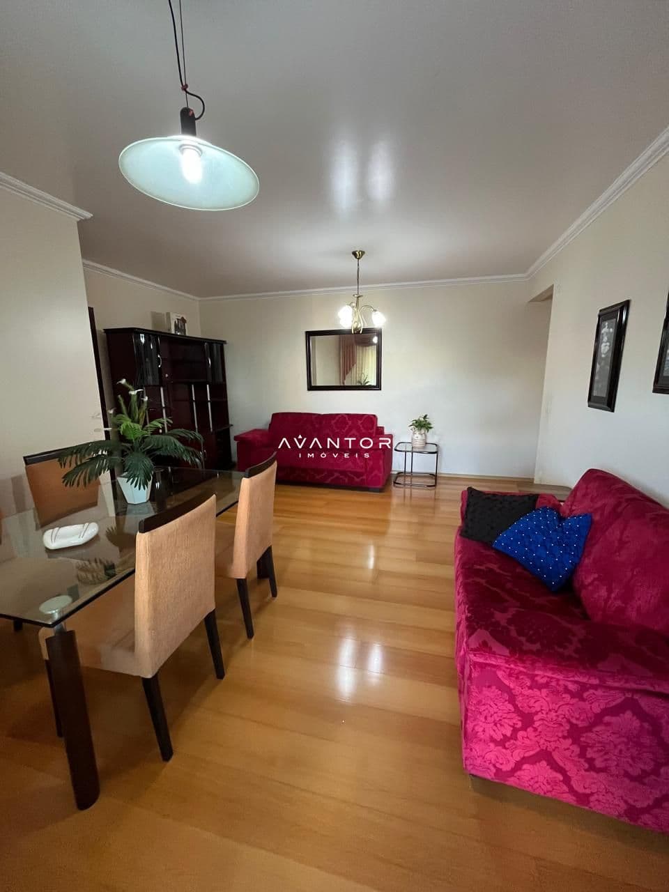 Sala de estar integrada à cozinha — Apartamento com 3 quartos à venda no Verdes Vales, em Menino Jesus, Santa Maria/RS