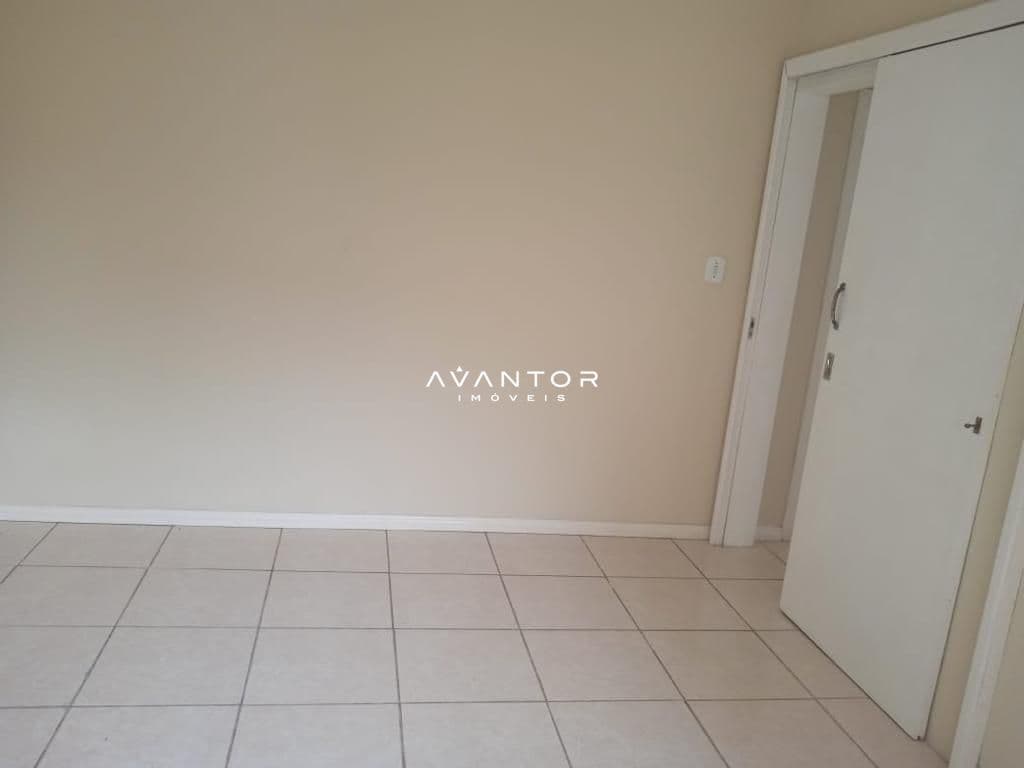 Apartamento com 4 quartos à venda no Edifício Mazateca, em Centro, Santa Maria/RS — foto 7 de 10
