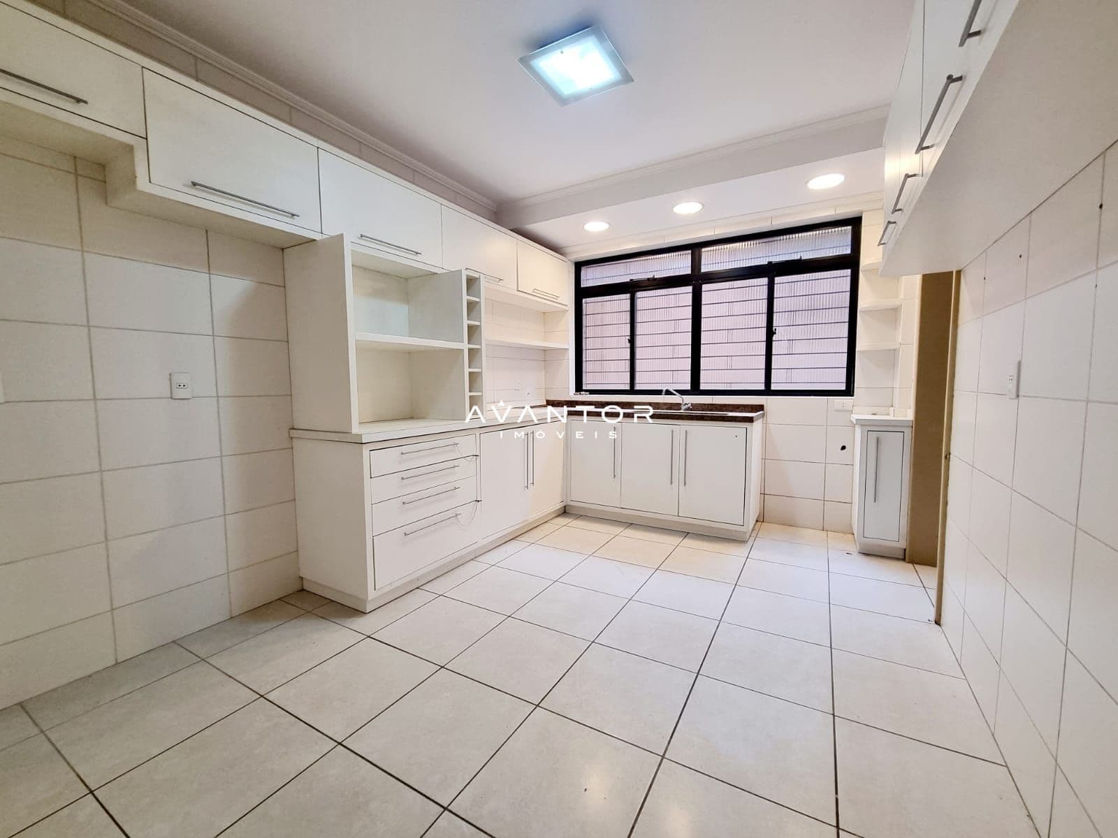 Apartamento com 3 quartos à venda no Edifício Continental, em Bonfim, Santa Maria/RS — foto 10 de 24