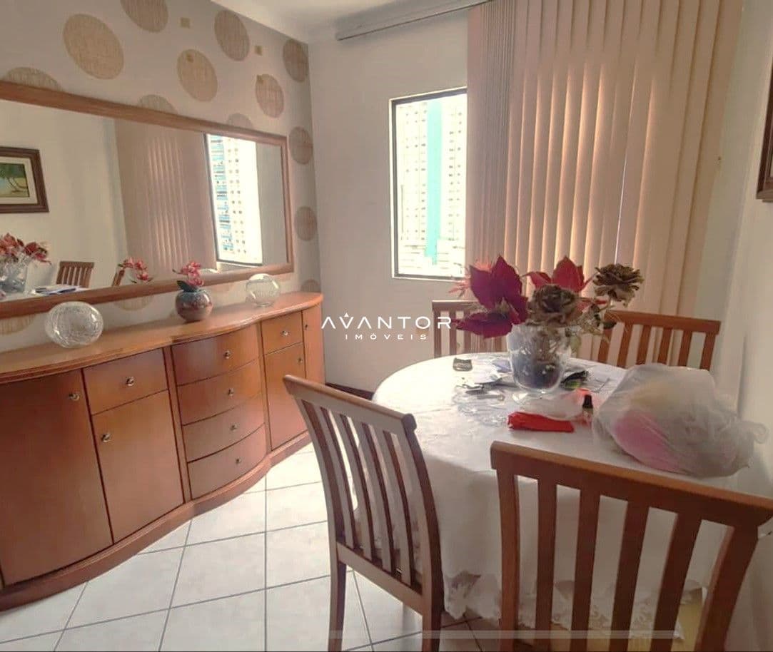Apartamento com 2 quartos à venda no Edifício Ana Capri, em Centro, Balneário Camboriú/SC — foto 2 de 7