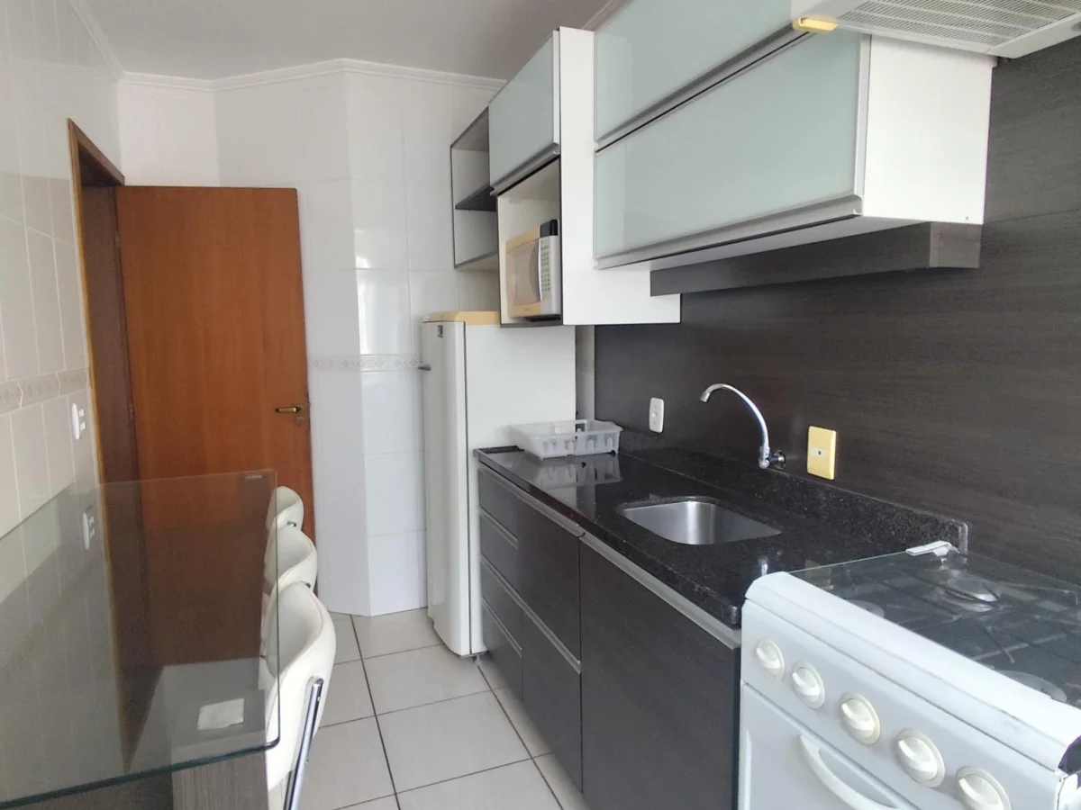 Apartamento semi mobiliado, 1 dormitório, com garagem — Residencial Capão da Canoa, Nossa Senhora Medianeira, Santa Maria/RS