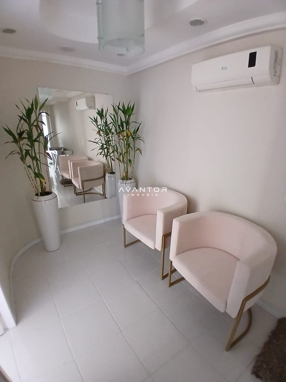 Sala Comercial com 3 salas à venda no Centro Profissional Presidente Vargas, em Centro, Santa Maria/RS — foto 3 de 10